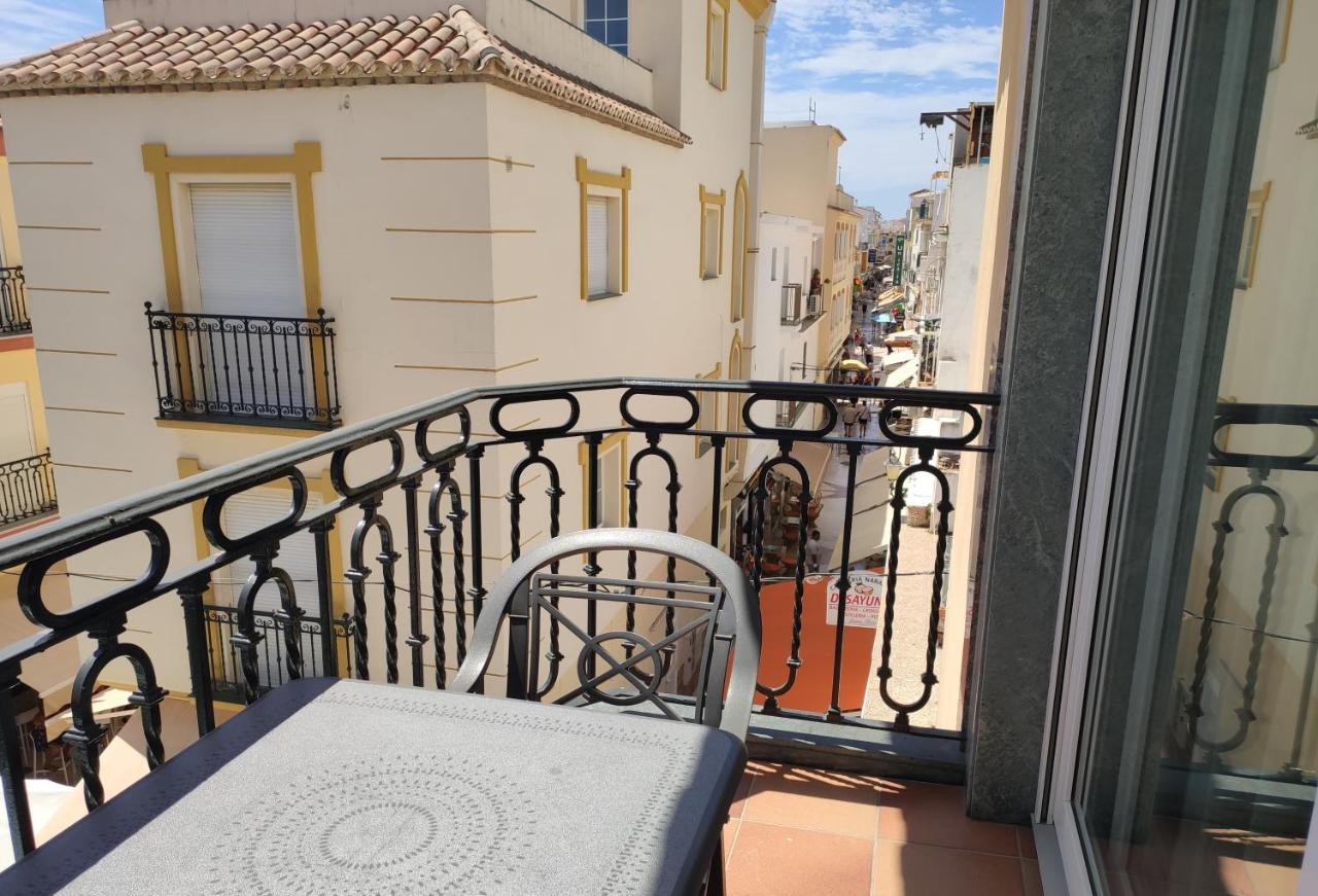 Apartamentos Leonor Carihuela Torremolinos Eksteriør billede